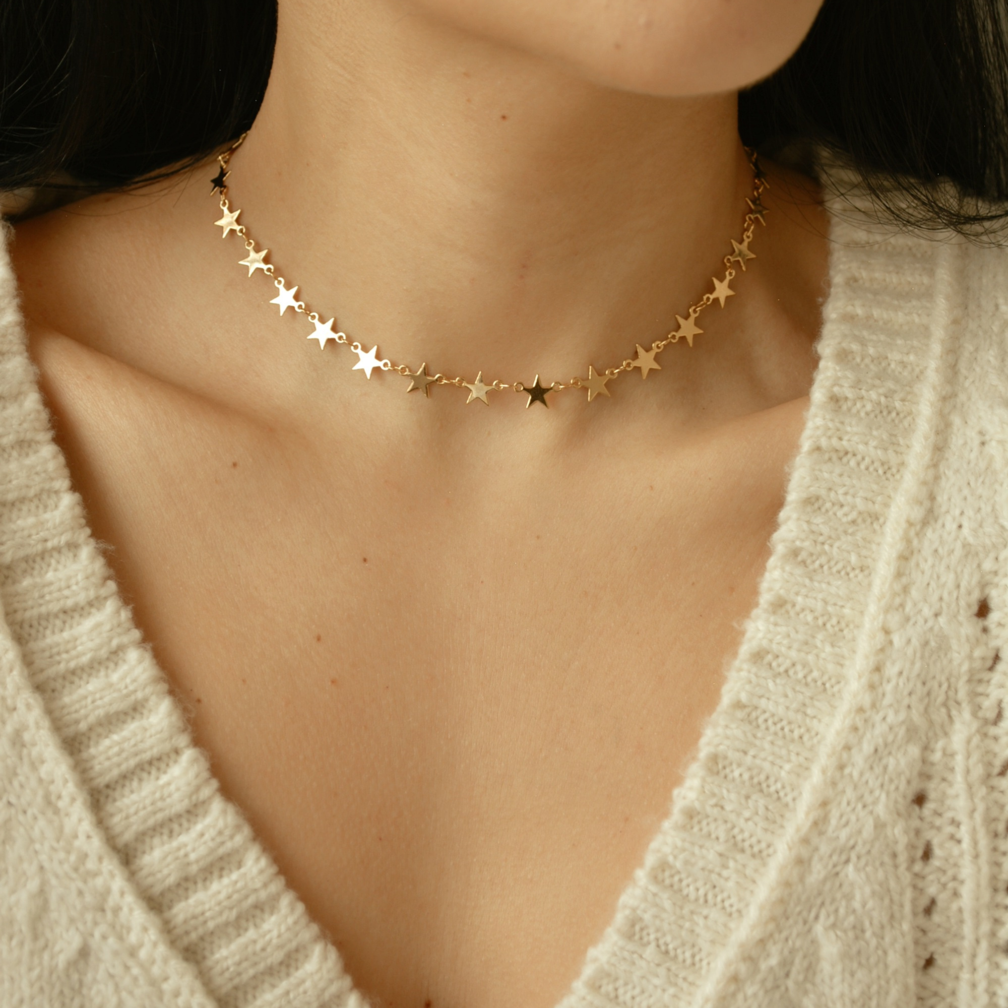 Gold choker deals with stars