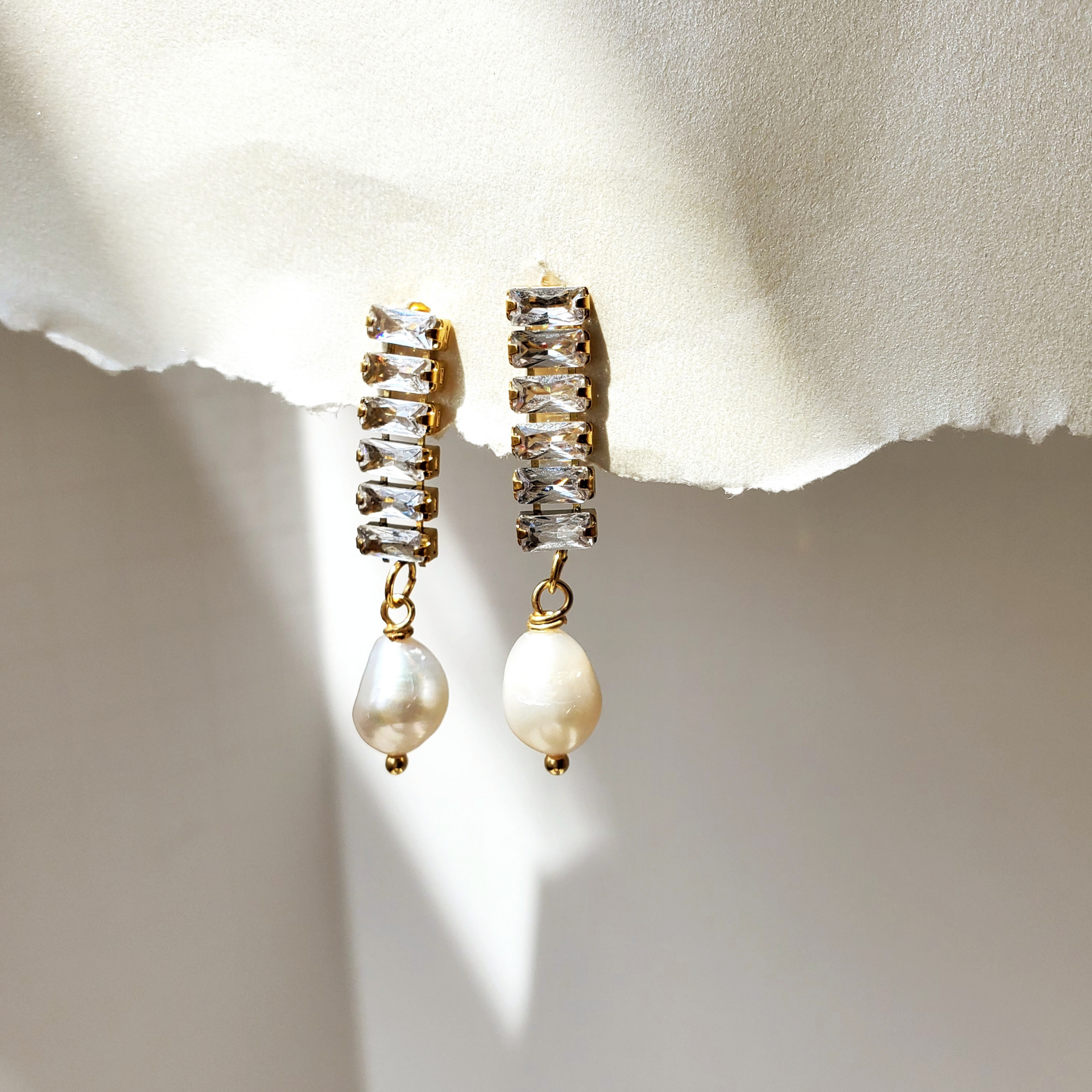 Venus Pearl Earrings Alma Libre Jewelry